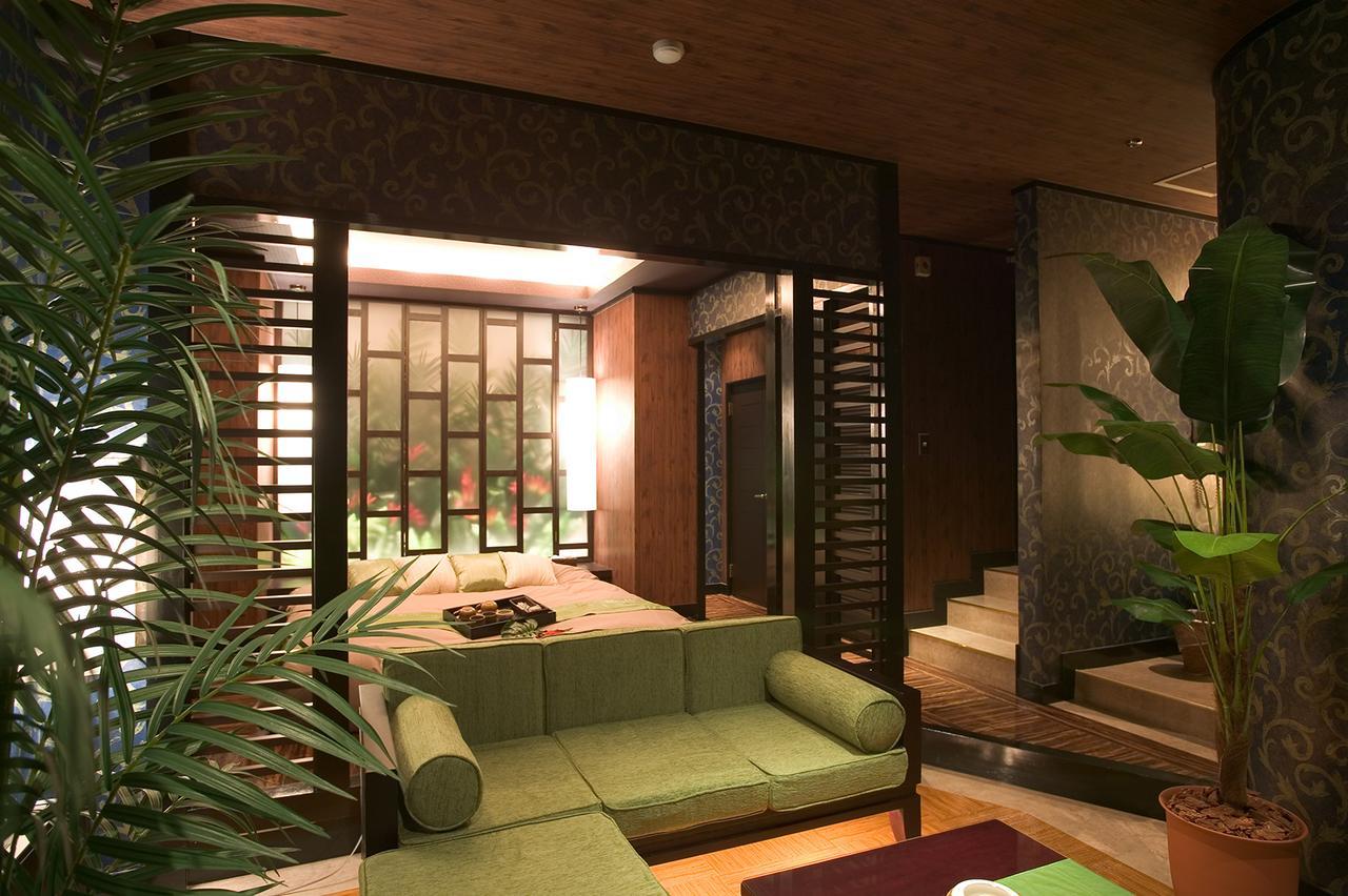 ホテルエイシア Hotel Asia (Adults Only) Гифу Экстерьер фото